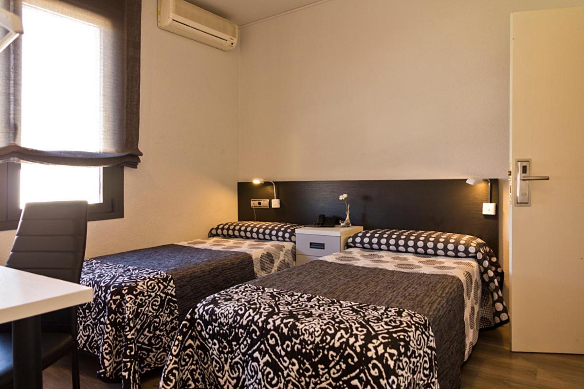 Hostal Plaza Bunuel المظهر الخارجي الصورة